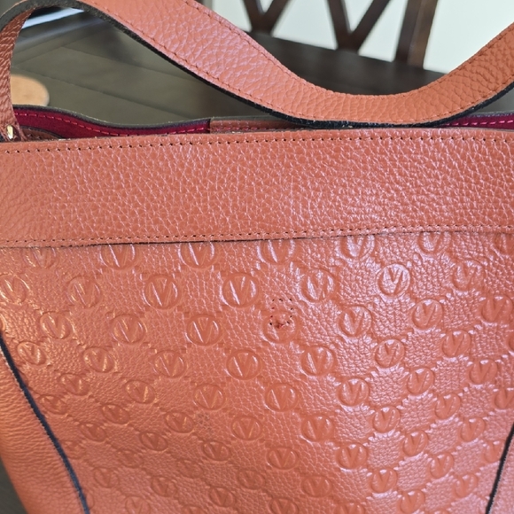 Mario Valentino Spa Elegant Tan Leather Tote Bag - Picture 9 of 9